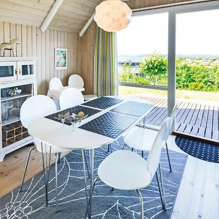 Stunning In With Kitchen
